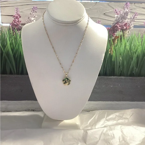 Kiki statement necklaces - Picture 4 of 9